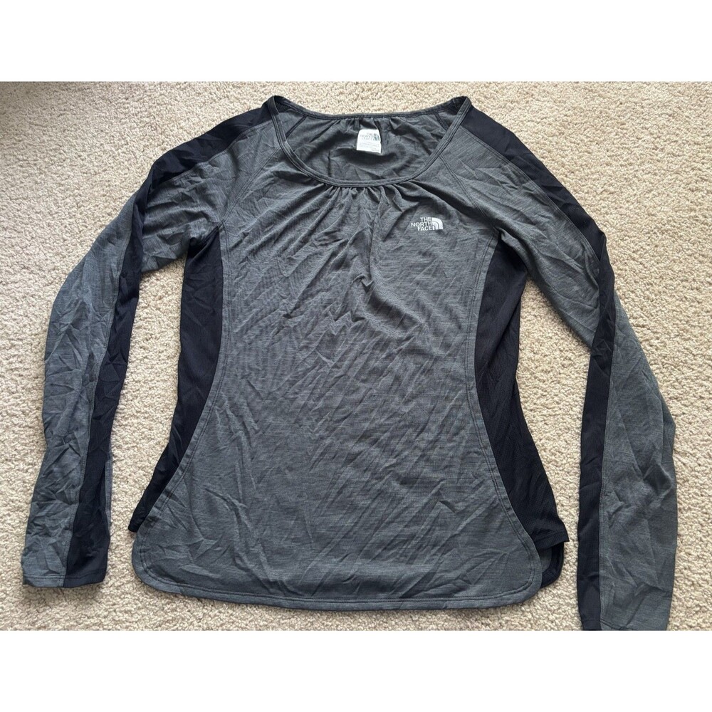 The North Face Shirt Womens Med Grey Lightweight Crew Neck Running Performance